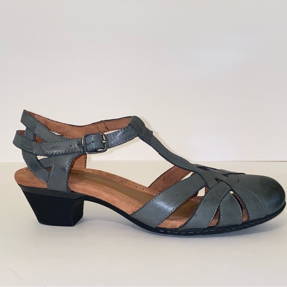 Cobb Hill Aubrey Gray Leather Cushioned Comfort Slingback Pumps - Picture 3 of 16
